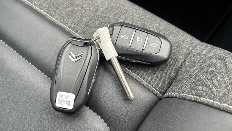 Citroen C3 Aircross 1.2 PureTech 110 Shine Plus 5dr Petrol Hatchback